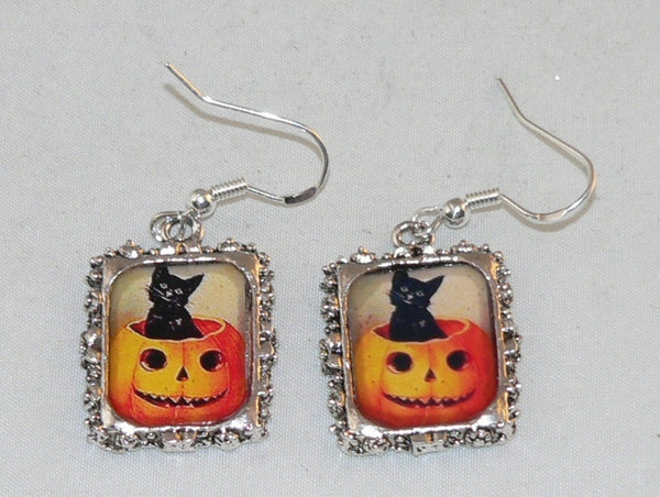 Nostalgic Pumpkin Jewelry Earrings for Her Halloween Celebration Vintage Pumpkin Postcards Jewelry Halloween Gift For Her Halloween Earrings