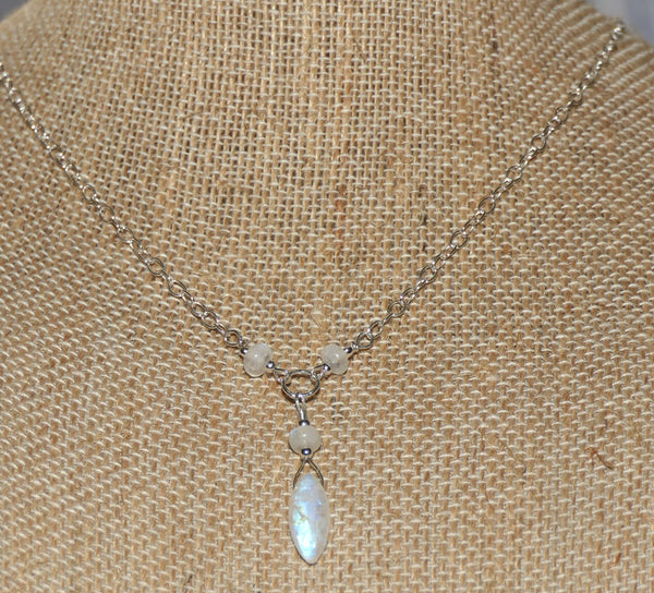 Moonstone Larait Style Necklace