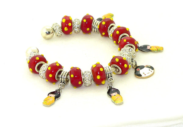 Unique Geisha Charm Bracelet with Japanese Style