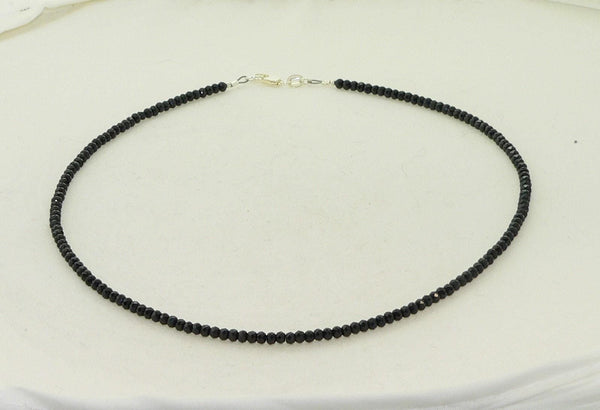 Handcrafted Black Spinel Gemstone Choker Necklace for Boho Minimalist Style