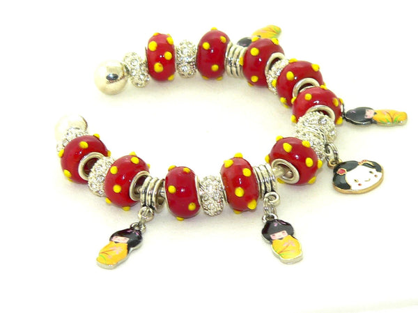 Unique Geisha Charm Bracelet with Japanese Style