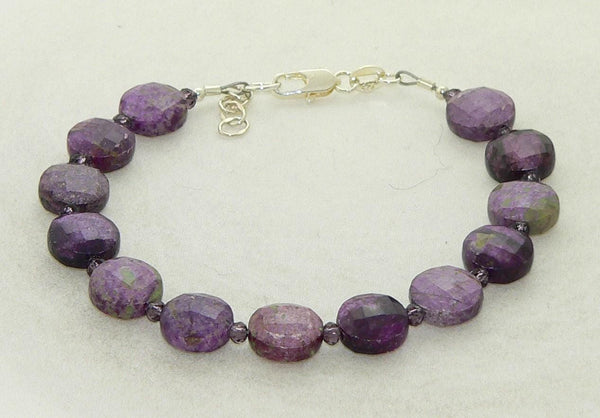 Natural Atlantisite Stichtite Bracelet | Sugalite Bravelet | Healing Crystal Jewelry | Boho Gemstone Accessory for Women