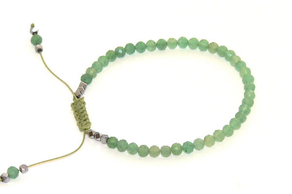 Aventurine Adjustable Bracelet | Handcrafted Macrame Jewelry | Green Stone Charm | Unique Gift for Her | Bohemian Style Accessory
