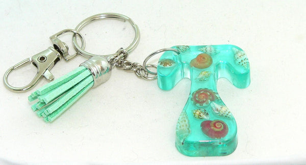 Custom Resin Initial Seashell Keychain - Personalized Beach Accessory, Nautical Purse Charm Gift