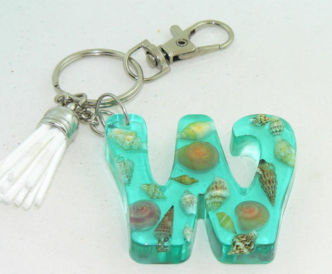 Custom Resin Initial Seashell Keychain - Personalized Beach Accessory, Nautical Purse Charm Gift
