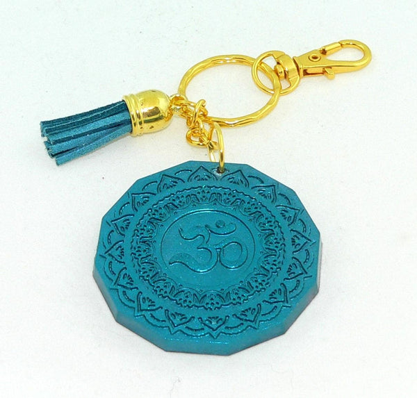 Spiritual Tree of Life Resin Keychain: Boho Accessory for Purses, Backpacks & Meditation Practices