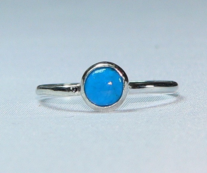 Handcrafted 6mm Arizona Turquoise Sterling Silver Stackable Ring - Artisan Jewelry (Sizes 6-9)