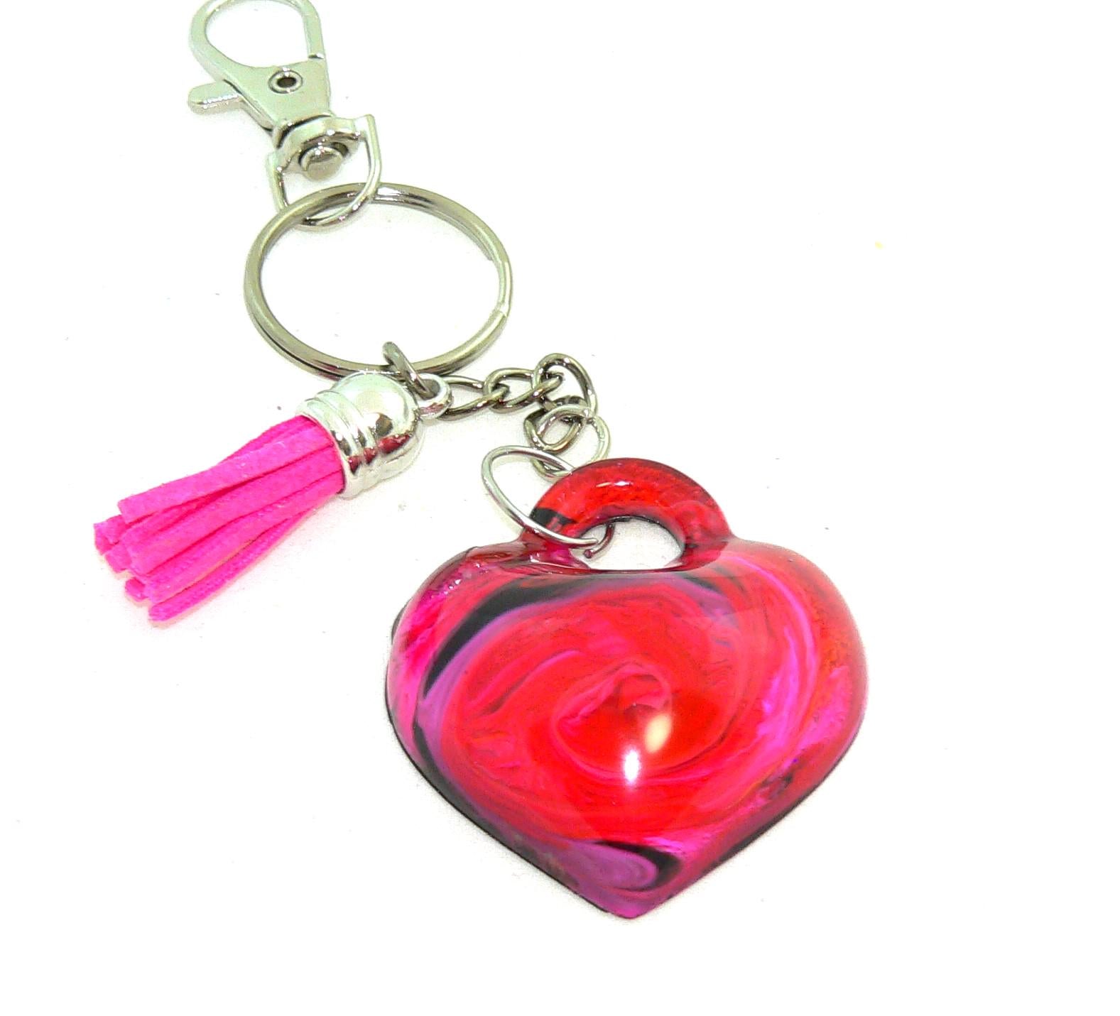 Heart Resin Keychain with Abstract Red & Pink Art – Vibrant Petri Purse Charm Accessory Gift