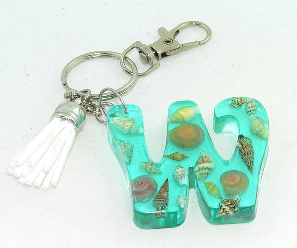 Custom Resin Initial Seashell Keychain - Personalized Beach Accessory, Nautical Purse Charm Gift