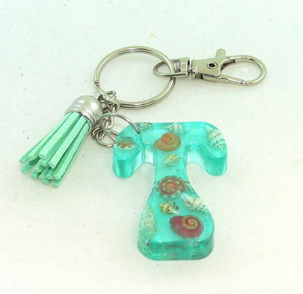 Custom Resin Initial Seashell Keychain - Personalized Beach Accessory, Nautical Purse Charm Gift