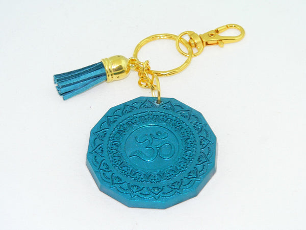 Om Yoga Chakra Resin Keychain: Spiritual Boho Accessory for Purses, Backpacks & Meditation