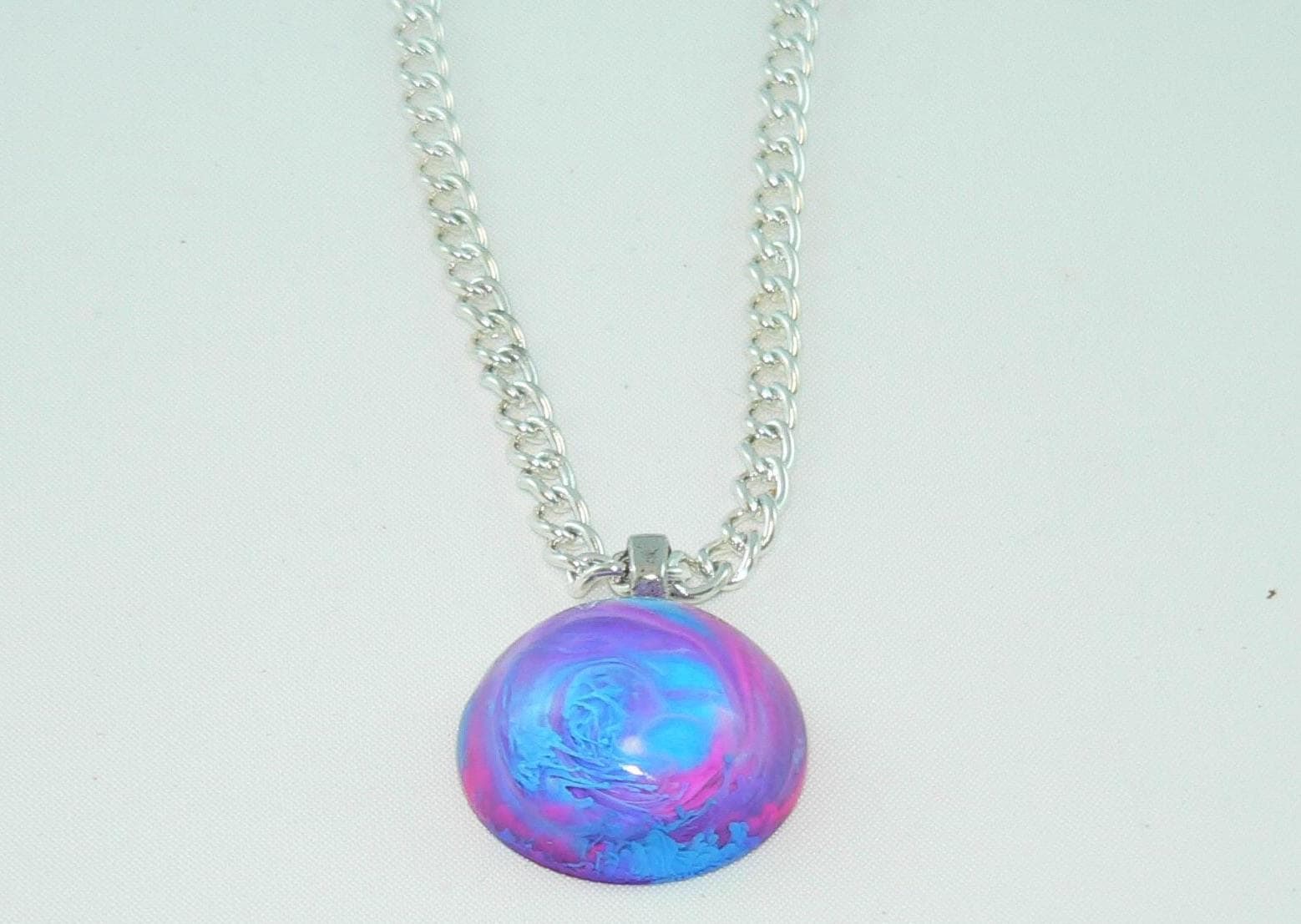 Beautiful Magenta Blue Resin Necklace, Awesome Petri Effect, Handmade Statement Jewelry, Colorful Necklace