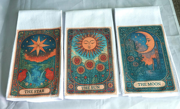 Tarot Card Kitchen Towel Sun and Sunflower Design, Gothic Halloween Dish Towel, Absorbent Fabric Decor, Mystical Autumn Home Accessory